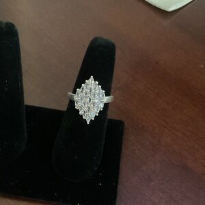 Elegant Silver Women's Ring